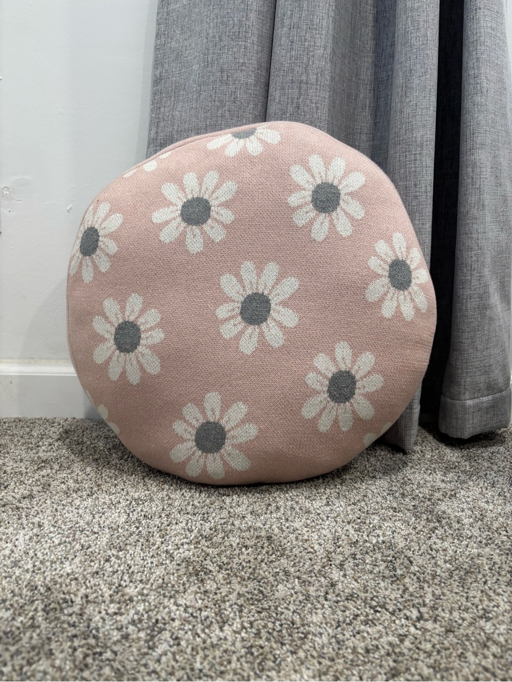 Lil’ Pixies Pink Round Daisy Pillow